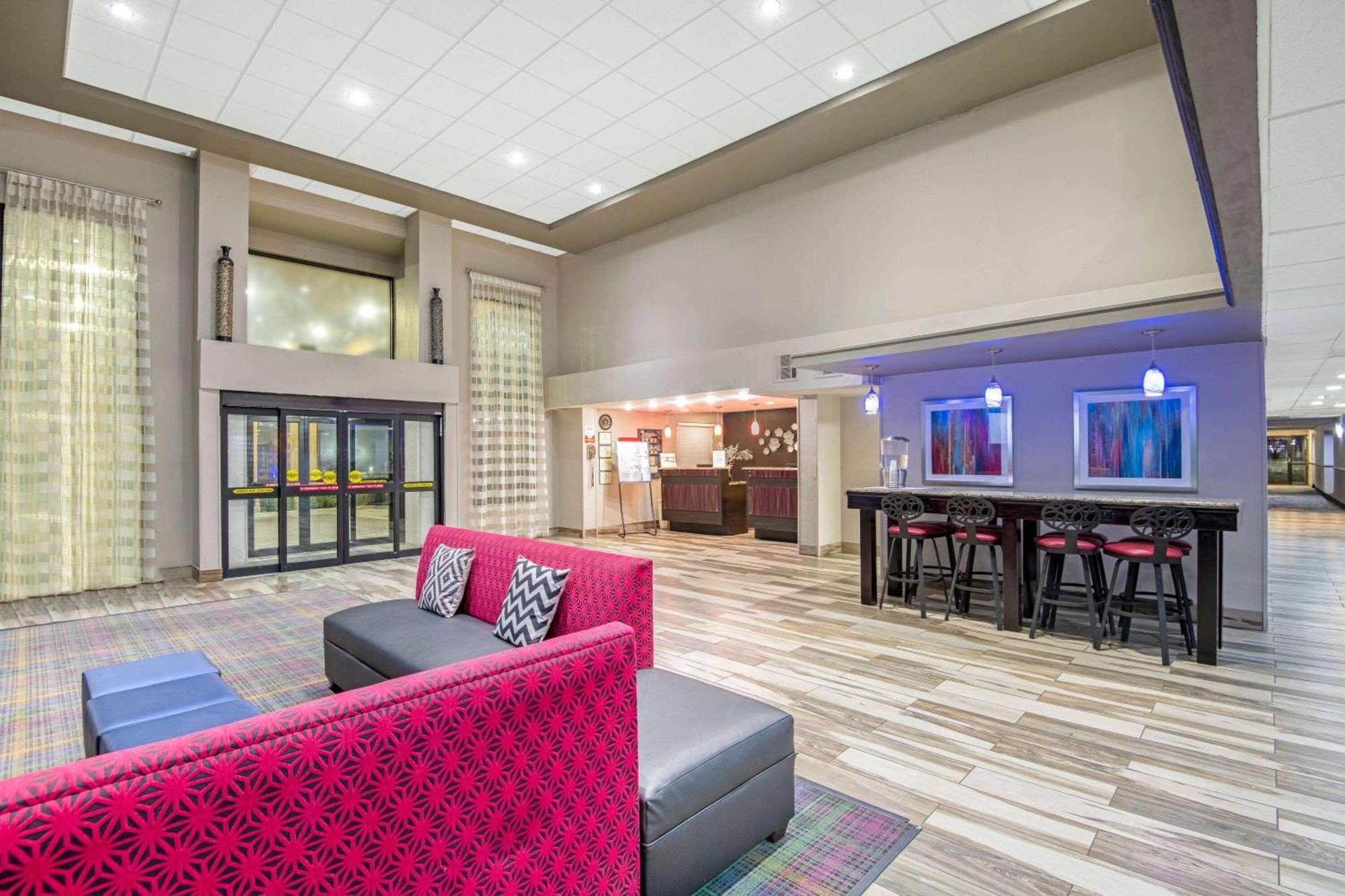 La Quinta By Wyndham Denison - North Lake Texoma Zewnętrze zdjęcie